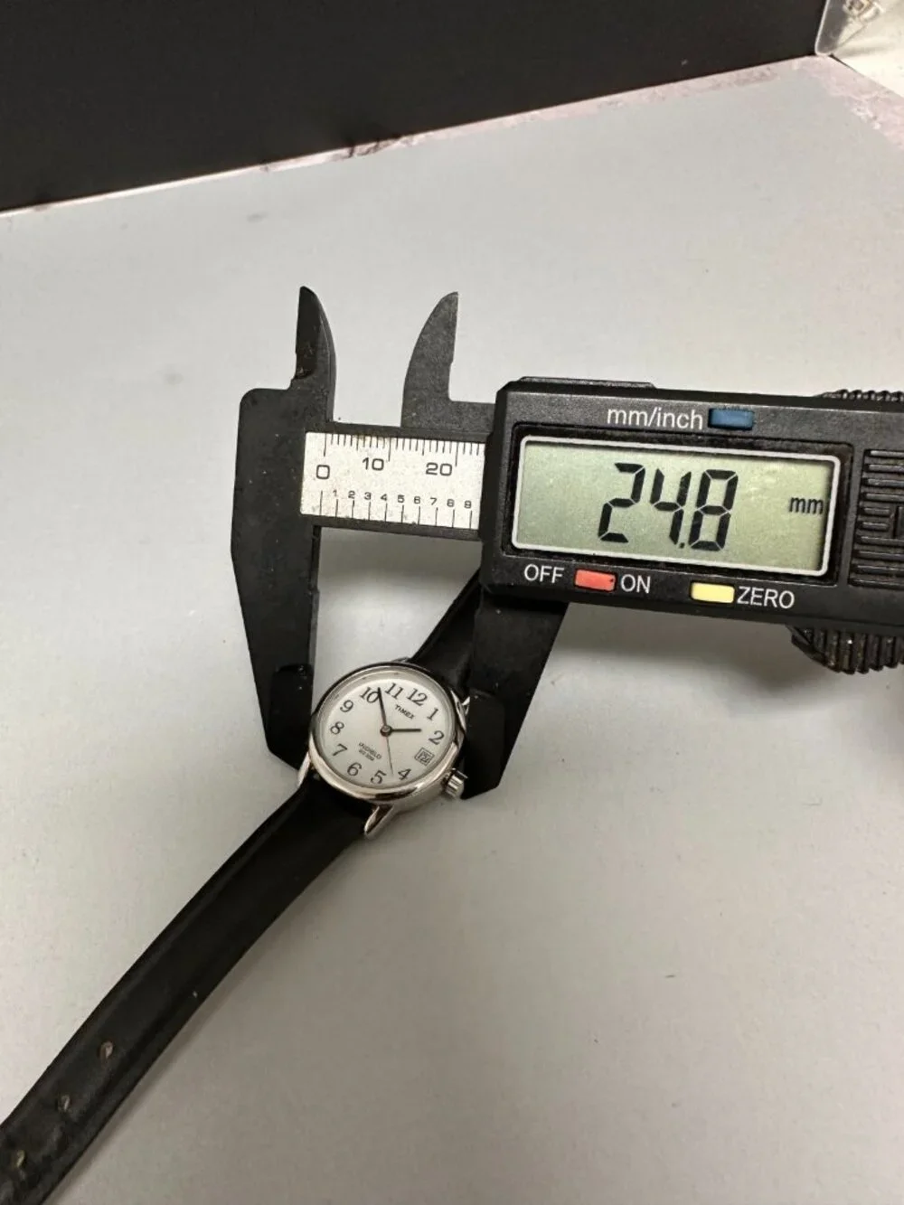 Timex Indiglo Watch Women Silver Tone Black Leather Band New Battery 8.5